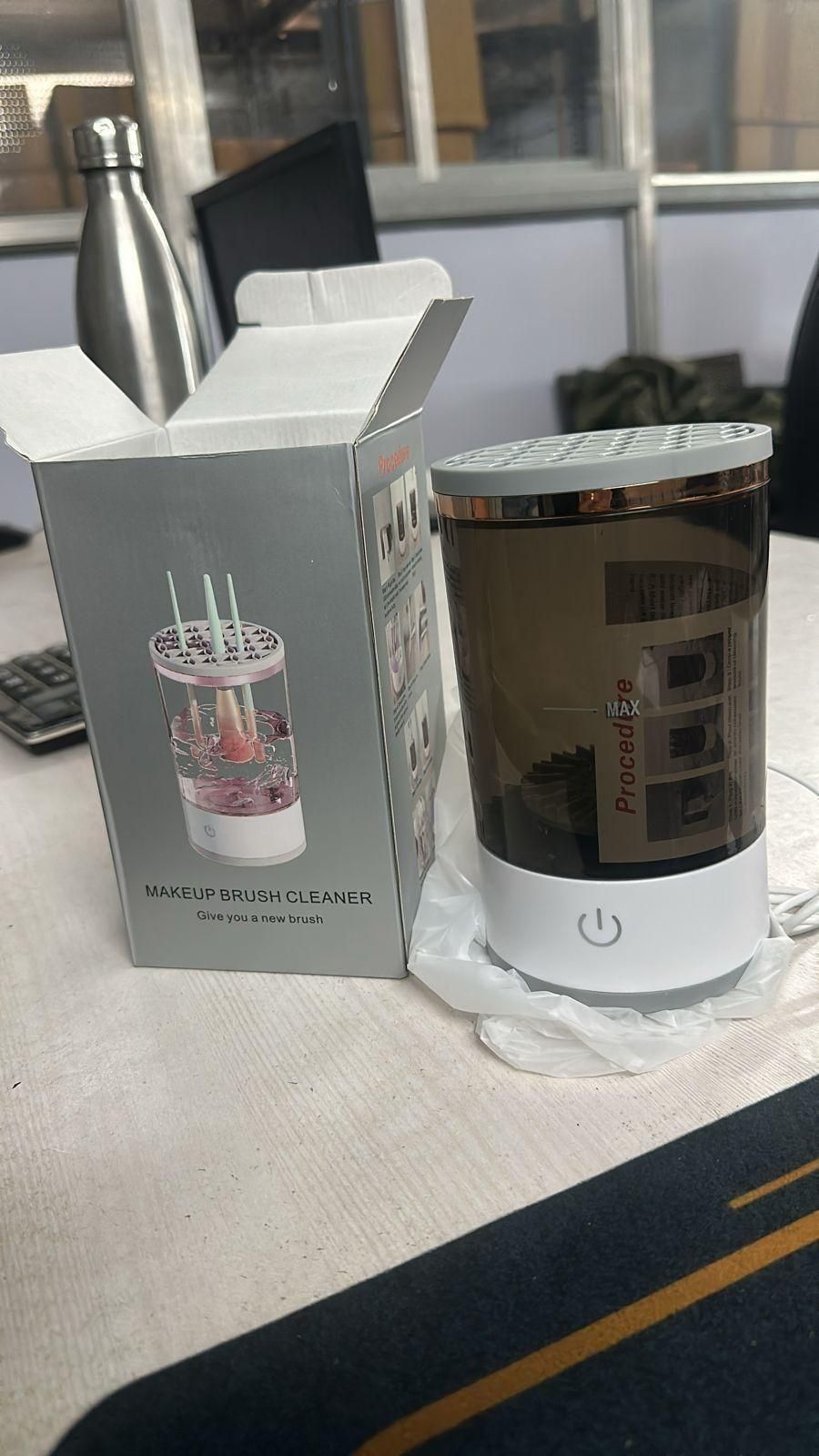 Nettoyeur de pinceaux de maquillage, nettoyeur de pinceaux électrique, appareil de nettoyage cosmétique automatique en profondeur rechargeable par USB